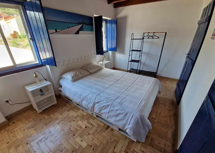 Casa Dos Martelitos Santiago de Montalegre